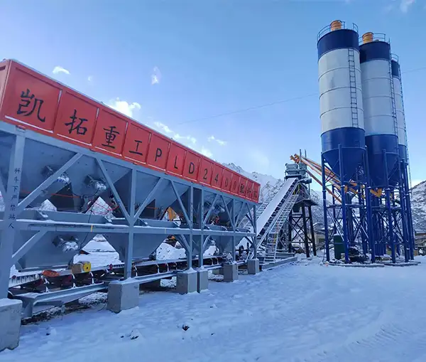 750混凝土搅拌站设备